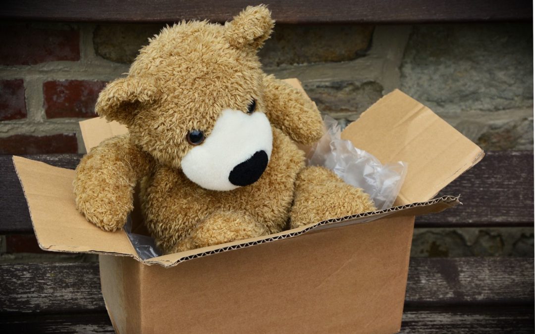 Want to adopt an environmentally-friendly approach when you are moving? These tips can show you how to carry out eco-friendly, yet smooth relocation.